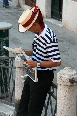 A quiet day for the gondolier
