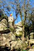 Climbing the hill to the Castelo dos Mouros (Moorish Castle)