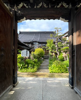 Utatsuyama temple area
