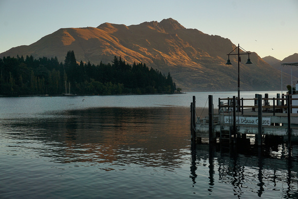 Evening on Lake Wakatipu..a great sunset just beginning