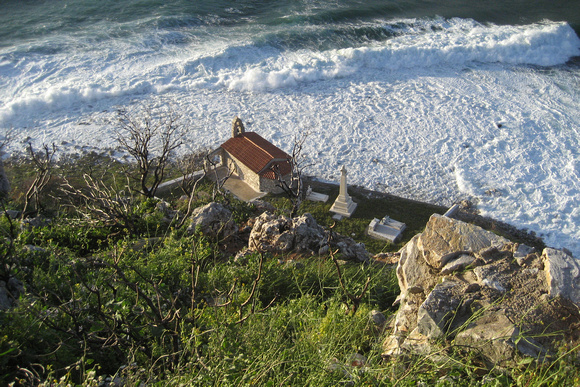 Oceanside chapel, Limeni