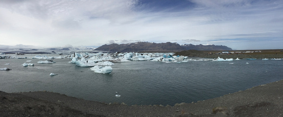 Jökulsárlón glacial lagoon