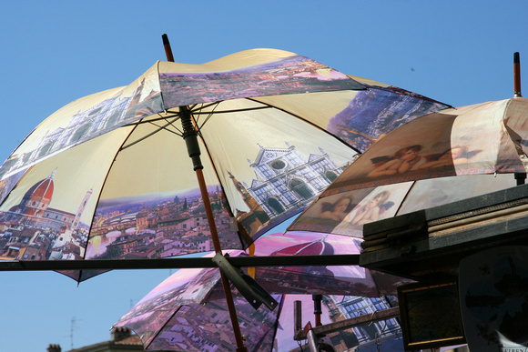Florence: Parasols for sale on the Ponte Vecchio